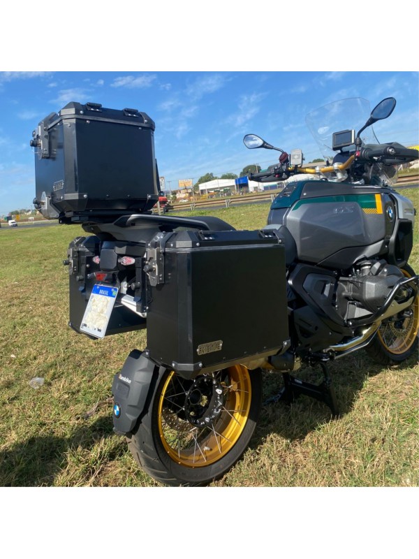 BMW R1300 GS ADV - KIT Baus lat. aluminio 44/43 L + BAULETO 39 L encaixe em aço direto no suporte original BMW (nao necessita suporte adicional) BMW R1300 GS ADV - KIT Baus lat. aluminio 44/43 L + BAULETO 39 L encaixe em aço direto no suporte original BMW (nao necessita suporte adicional)