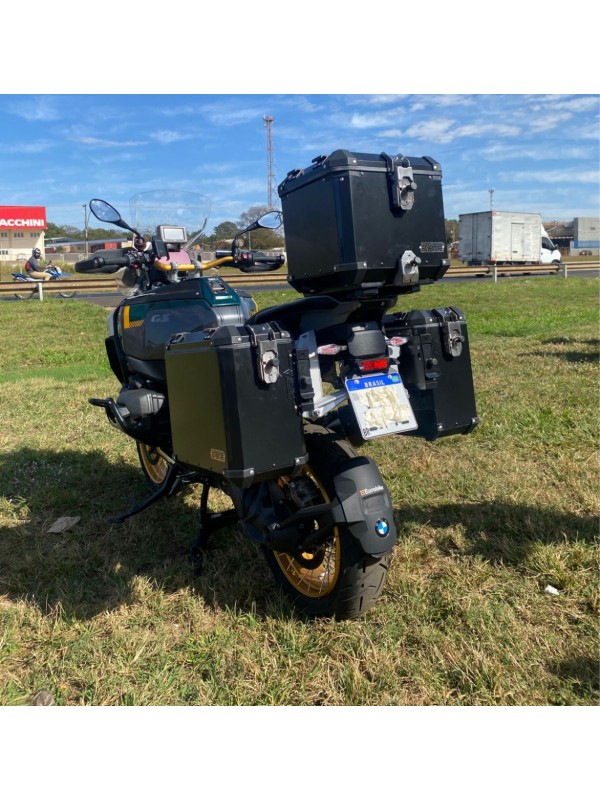 BMW R1300 GS ADV - KIT Baus lat. aluminio 44/43 L + BAULETO 39 L encaixe em aço direto no suporte original BMW (nao necessita suporte adicional) BMW R1300 GS ADV - KIT Baus lat. aluminio 44/43 L + BAULETO 39 L encaixe em aço direto no suporte original BMW (nao necessita suporte adicional)