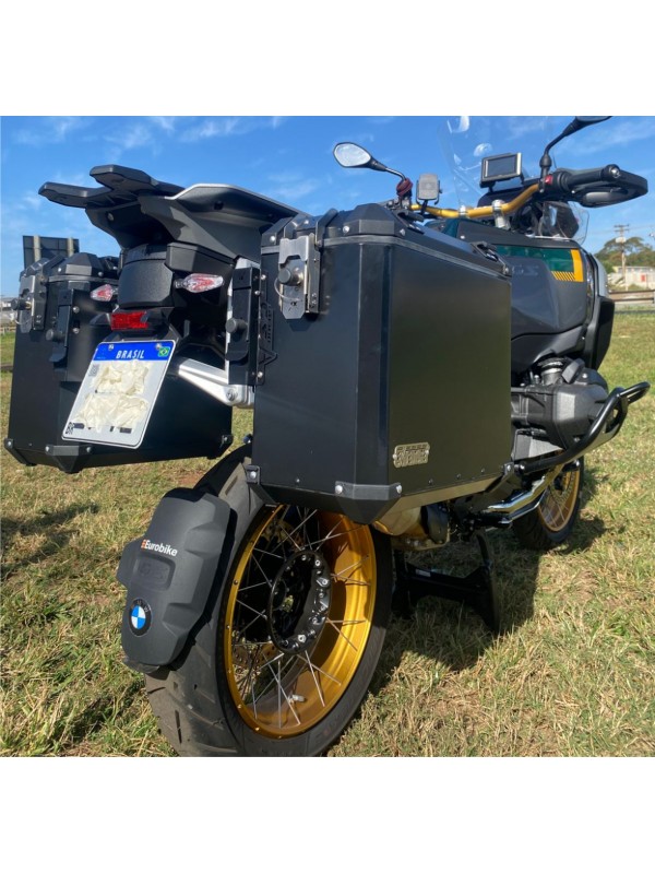 BMW R1300 GS ADV - Baus laterais aluminio 44/43 L encaixe em aço direto no suporte original BMW (nao necessita suporte adicional) BMW R1300 GS ADV - Baus laterais aluminio 44/43 L encaixe em aço direto no suporte original BMW (nao necessita suporte adicional)