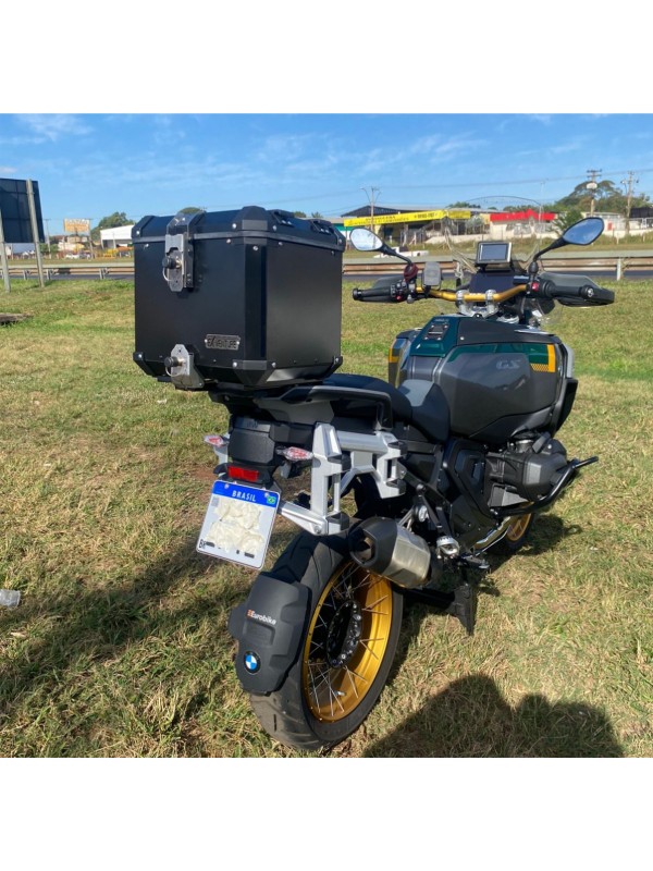 BMW R1300 GS ADV - Bauleto 39L (1 capacete), encaixe em aço direto no suporte original BMW (não precisa de base) BMW R1300 GS ADV - Bauleto 39L (1 capacete), encaixe em aço direto no suporte original BMW (não precisa de base)