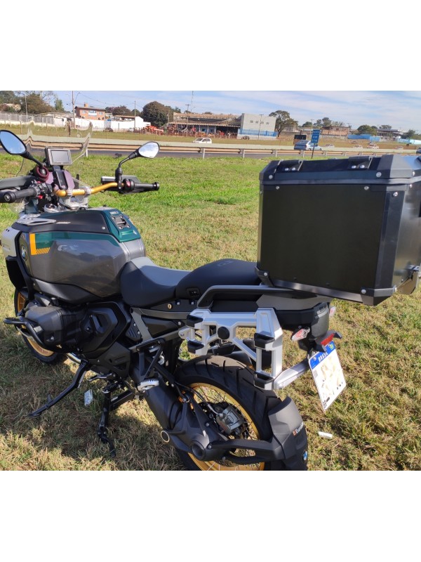 BMW R1300 GS ADV - Bauleto 49L (1 1/2 capacete) encaixe em aço direto no suporte original BMW (não precisa de base) BMW R1300 GS ADV - Bauleto 49L (1 1/2 capacete) encaixe em aço direto no suporte original BMW (não precisa de base)