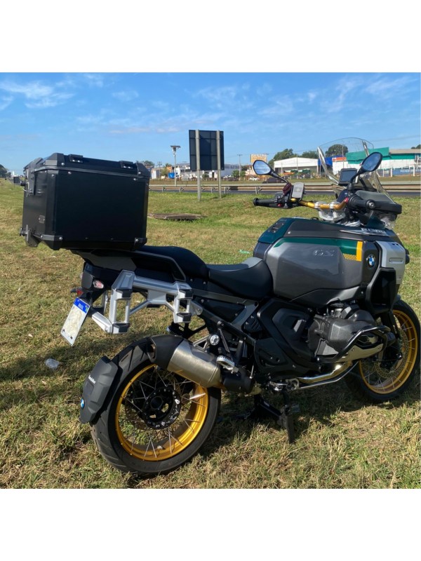 BMW R1300 GS ADV - Bauleto 49L (1 1/2 capacete) encaixe em aço direto no suporte original BMW (não precisa de base) BMW R1300 GS ADV - Bauleto 49L (1 1/2 capacete) encaixe em aço direto no suporte original BMW (não precisa de base)